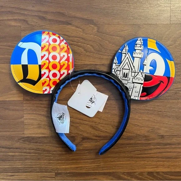 Disney Parks - Disneyland 2021 Ears! ❤️ - Picture 1 of 5